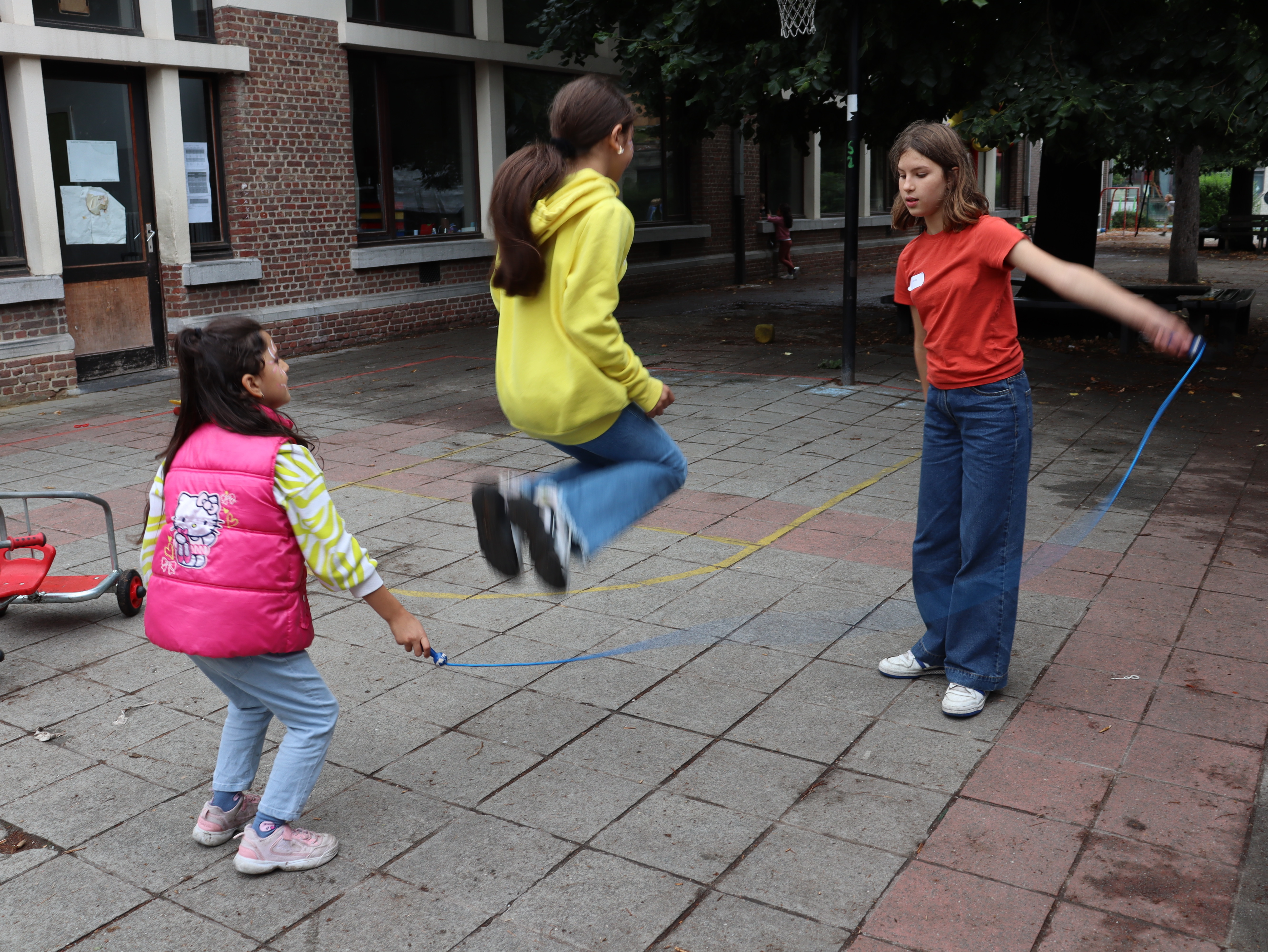 Speelplaatsspelletjes spelen
